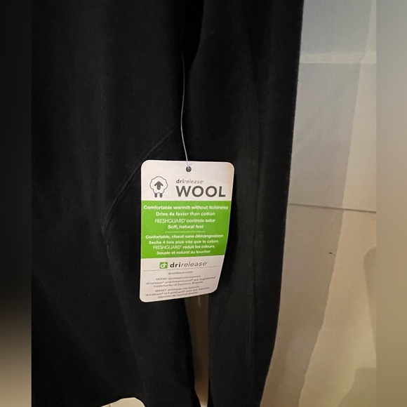 NWT Paradox merino blend black base layer size M - Picture 8 of 9